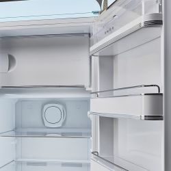 SMEG FAB28RPB5 Отдельностоящий однодверный холодильник, стиль 50-х годов, 60 см. Цвет - Пастельный голубой