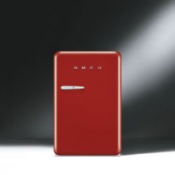 SMEG FAB10RRD2 Отдельностоящий однодверный холодильник, стиль 50-х годов, 54,3 см. Цвет - красный, петли справа