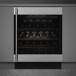 SMEG CVI338RX3 Серия Classica  Холодильный шкаф для вина встраиваемый, 82 см., петли справа
