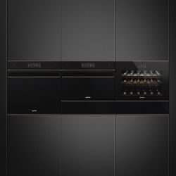 SMEG SF4606WVCPNR Компактный многофункциональный духовой шкаф, комбинированный с пароваркой, SmegConnect, 60 см, высота 45 см, 15 функций, черное стекло, профиль медный.