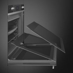 SMEG SO6100S2N Серия Linea Многофункциональный духовой шкаф с пароувлажнением, 60 см, 6 функций, чёрное стекло