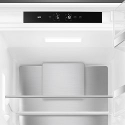 Smeg C9174TN5D Двухкамерный холодильник, полный No Frost, Зона свежести, высота 178 см.
