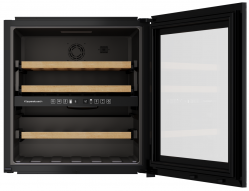 Kuppersbusch FWK 6862.0 S Винный шкаф, чёрное стекло, без ручки, вместимость 30 бутылок, 2 температурные зоны, высота -60 см.