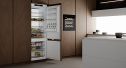 Kuppersbusch FWK 6862.0 S Винный шкаф, чёрное стекло, без ручки, вместимость 30 бутылок, 2 температурные зоны, высота -60 см.