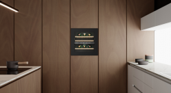 Kuppersbusch FWK 6862.0 S Винный шкаф, чёрное стекло, без ручки, вместимость 30 бутылок, 2 температурные зоны, высота -60 см.