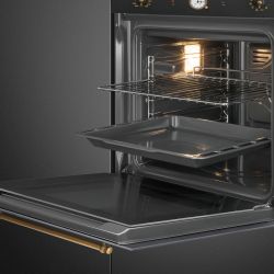 Smeg SFP68C1TAO Серия Coloniale Многофункциональный духовой шкаф, 60 см, 9 функций, Пиролитическая очистка, цвет - Антрацит, фурнитура латунная. Класс энергопотребления А +.