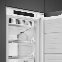 Smeg S9F174DND Морозильные камера Встраиваемая Тип охлаждения: No-Frost Тип петель (шарнира): Жесткое крепление Дверной упор: Правая, Дверь перенавешиваемая,  Ниша для встраивания: 178 см.